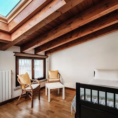 Apartment Sweet Life By Quokka 360 - Attic Flat Como